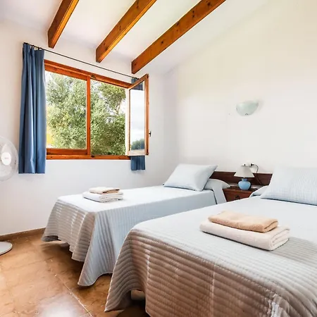 Pons Bosch 2 Bedroom House,