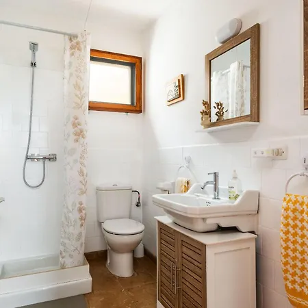 Hébergement de vacances Pons Bosch 2 Bedroom House, Cala Blanca (Menorca)