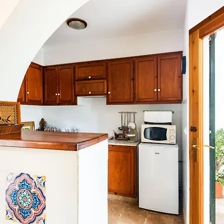 Hébergement de vacances Pons Bosch 2 Bedroom House, Cala Blanca (Menorca)