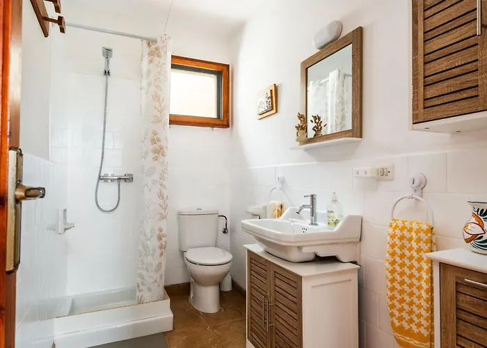 Hébergement de vacances Pons Bosch 2 Bedroom House, Cala Blanca (Menorca)